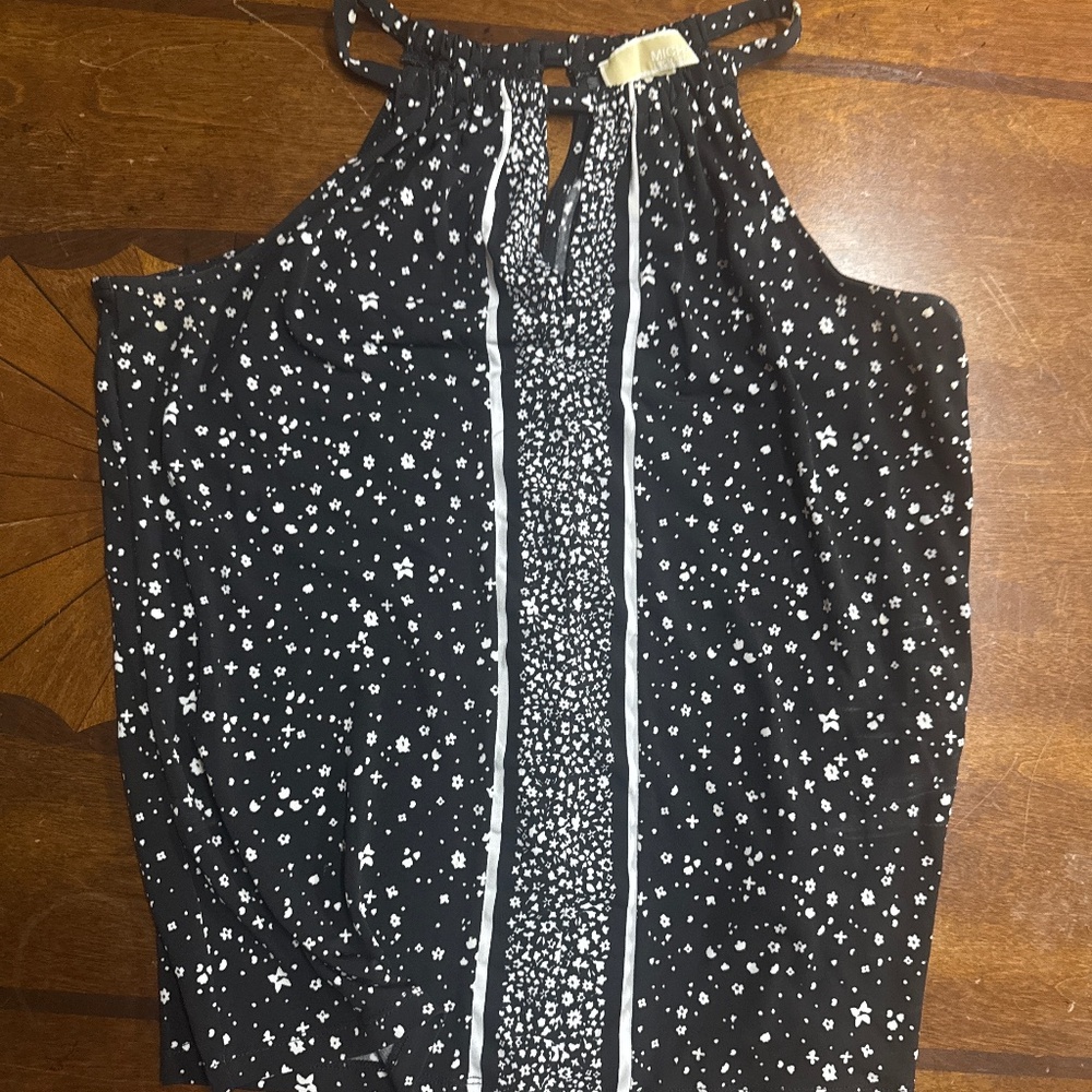 Michael Kors Petite Small women’s cute tank top flowers black and white